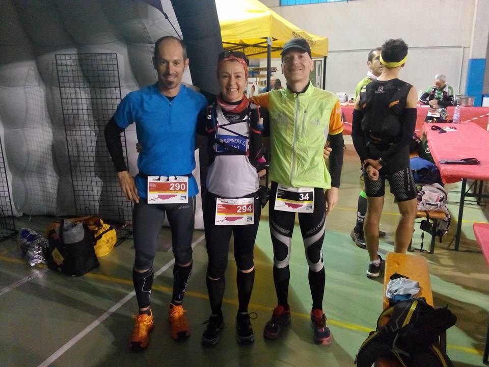 Nicola, Sofia e Matteo a Cantalupo Ligure prima della partenza: 240km (in tre) di bontà...(in olio d'oliva??)