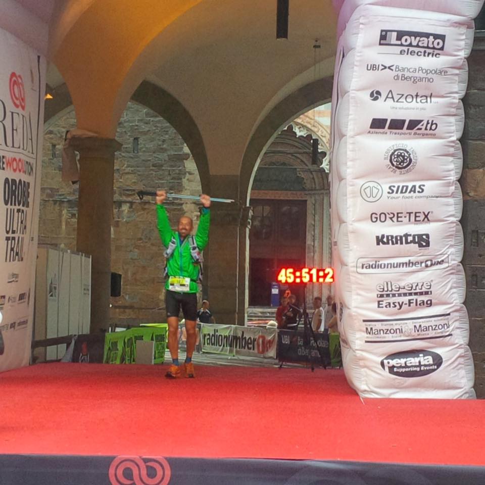 Nicola Rondini: la sua soddisfazione all'arrivo del suo Orobie Ultra Trail a Bergamo Alta nell'ultimo fine settimana